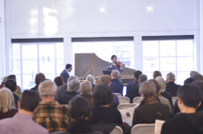 Jeffrey Grossman and Daniel Lee perform Bach's sonatas for violin and harpsichord